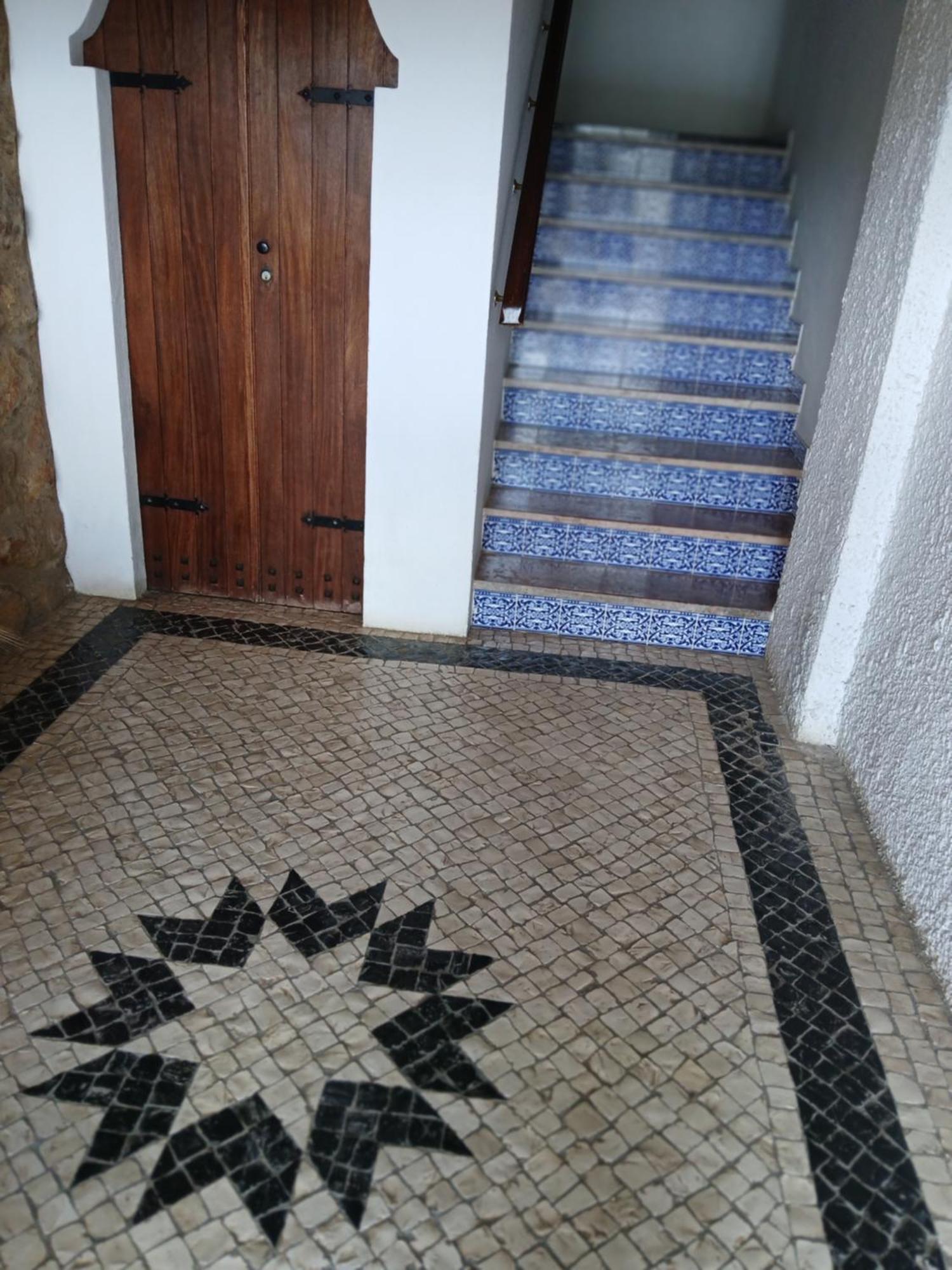 Azulejos Em Portugal Apartment Quarteira Exterior photo