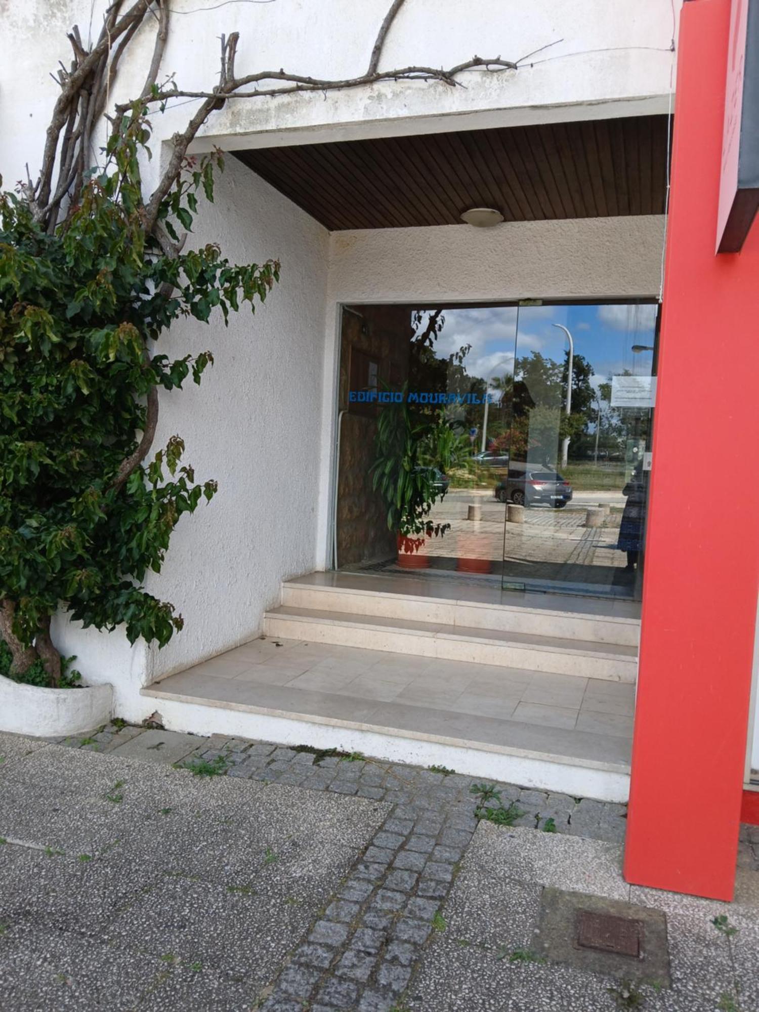 Azulejos Em Portugal Apartment Quarteira Exterior photo